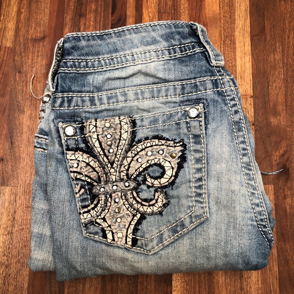 Miss me size 28 ripped Skinny jeans with bling